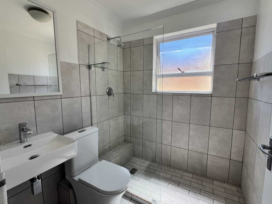 To Let 2 Bedroom Property for Rent in Century City Western Cape